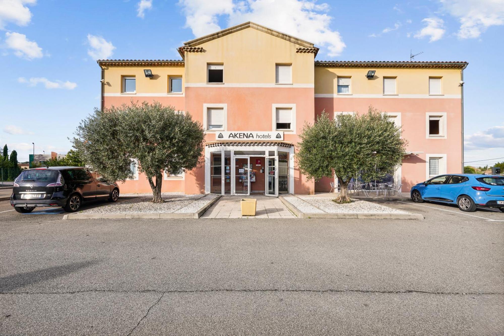 Hotel Akena Chateaurenard - Parc Des Expositions Avignon Exterior photo