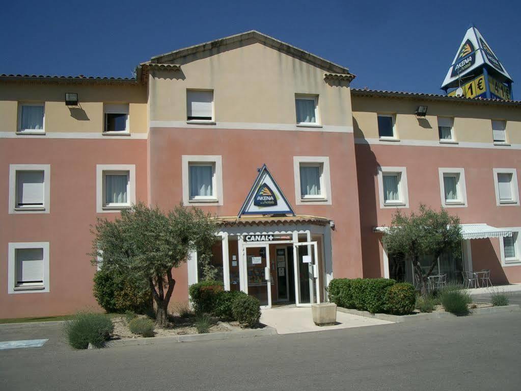 Hotel Akena Chateaurenard - Parc Des Expositions Avignon Exterior photo